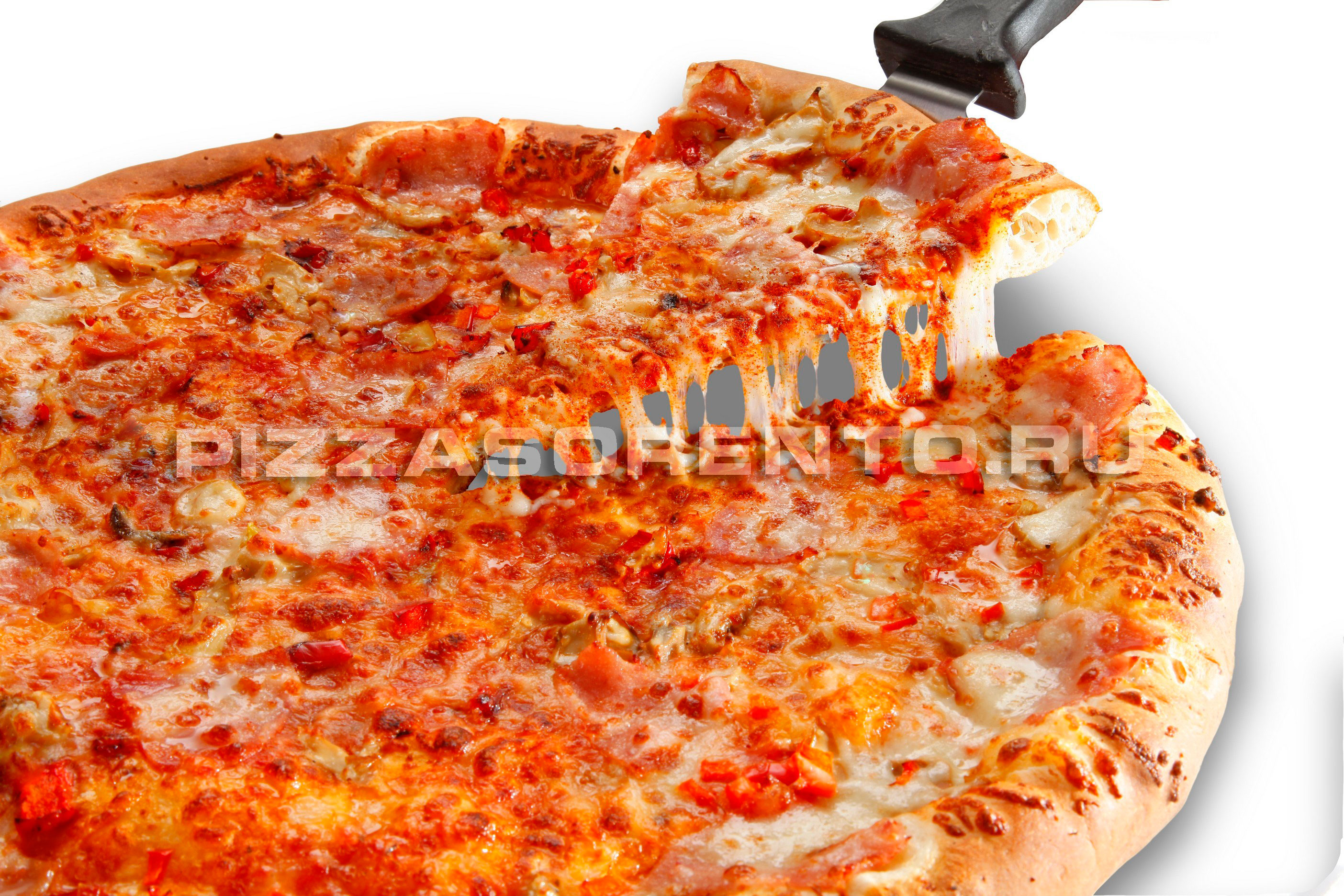 Огромная вкусная пицца